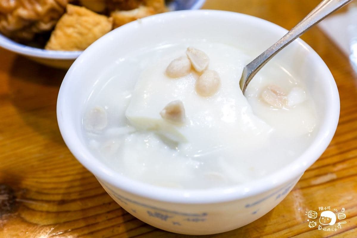 老饕激推「台北第一甜不辣」!無限續湯爽喝揪甘心,藏身南門市場旁豆花店 老饕激推「台北第一甜不辣」!無限續湯爽喝揪甘心,藏身南門市場旁豆花店