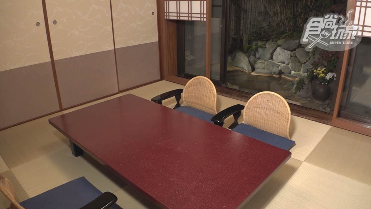 平山旅館