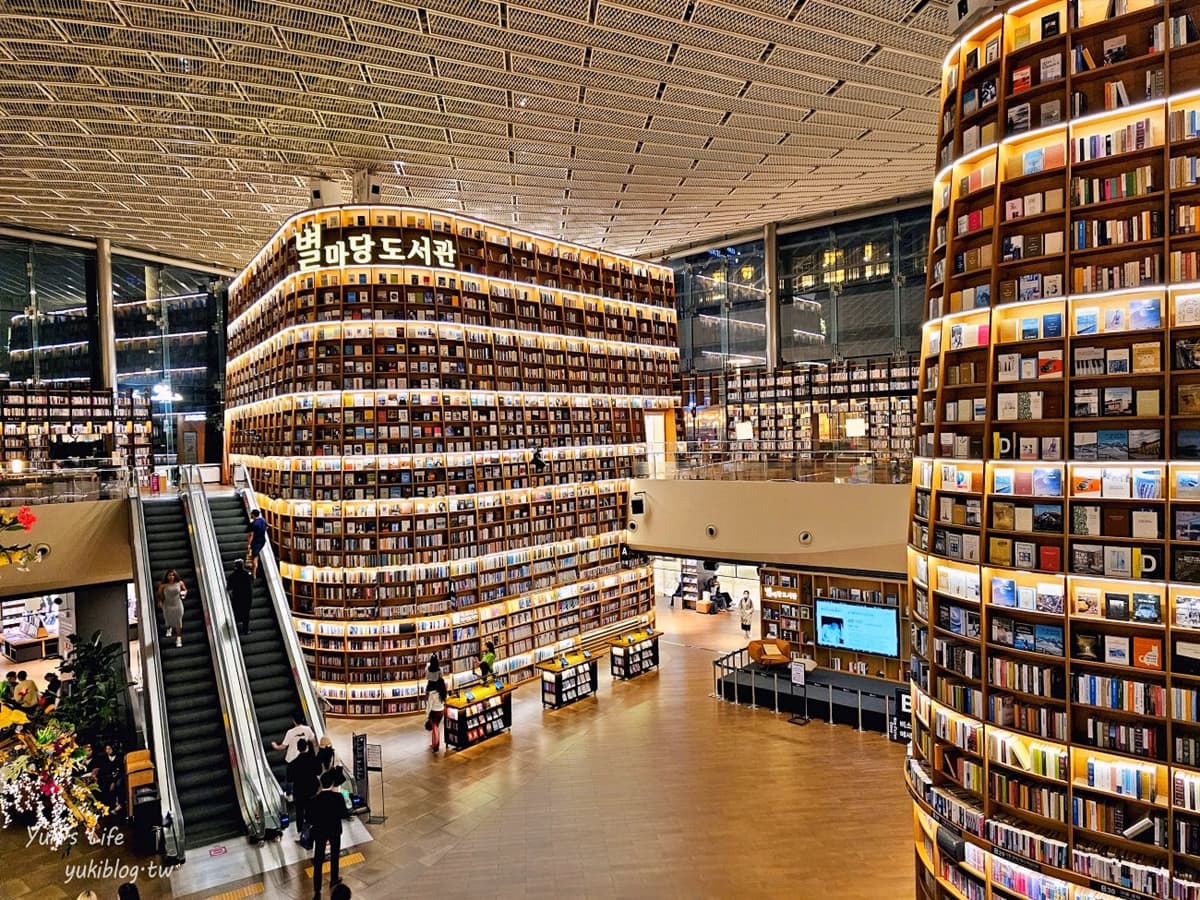朝聖韓劇取景地!3樓高最美「星空圖書館」IG夯翻,夜晚點燈浪漫爆棚 朝聖韓劇取景地!3樓高最美「星空圖書館」IG夯翻,夜晚點燈浪漫爆棚