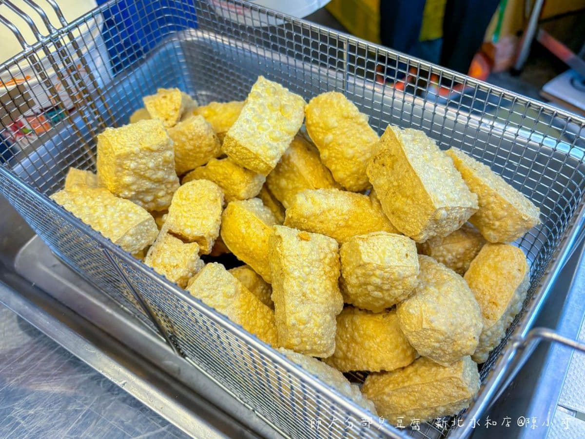 超難買「台北最頂臭豆腐」開店面!迷人臭香外酥內嫩,鄰近樂華夜市快朝聖 超難買「台北最頂臭豆腐」開店面!迷人臭香外酥內嫩,鄰近樂華夜市快朝聖