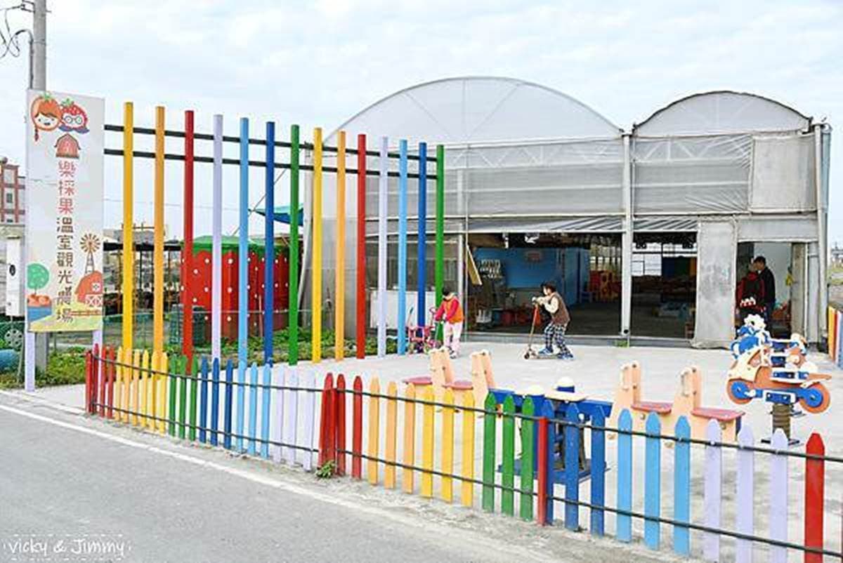 50元玩整天!彰化「高CP值農場」採果、餵動物一次滿足,有趣控窯也必玩 50元玩整天!彰化「高CP值農場」採果、餵動物一次滿足,有趣控窯也必玩