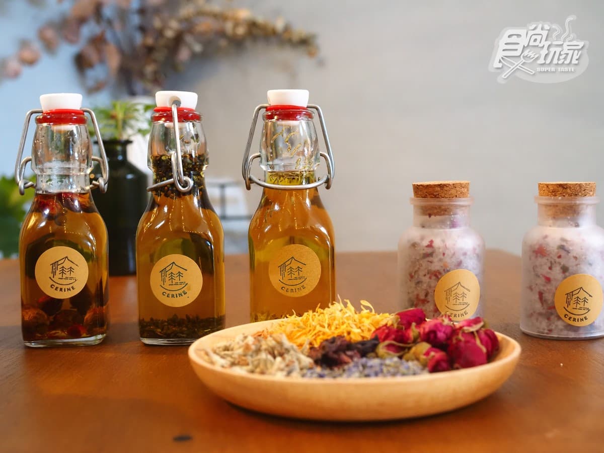 睡在雨林裡的樹屋!開箱宜蘭礁溪「祕境溫泉民宿」,一泊二食、泡湯泡到飽 睡在雨林裡的樹屋!開箱宜蘭礁溪「祕境溫泉民宿」,一泊二食、泡湯泡到飽