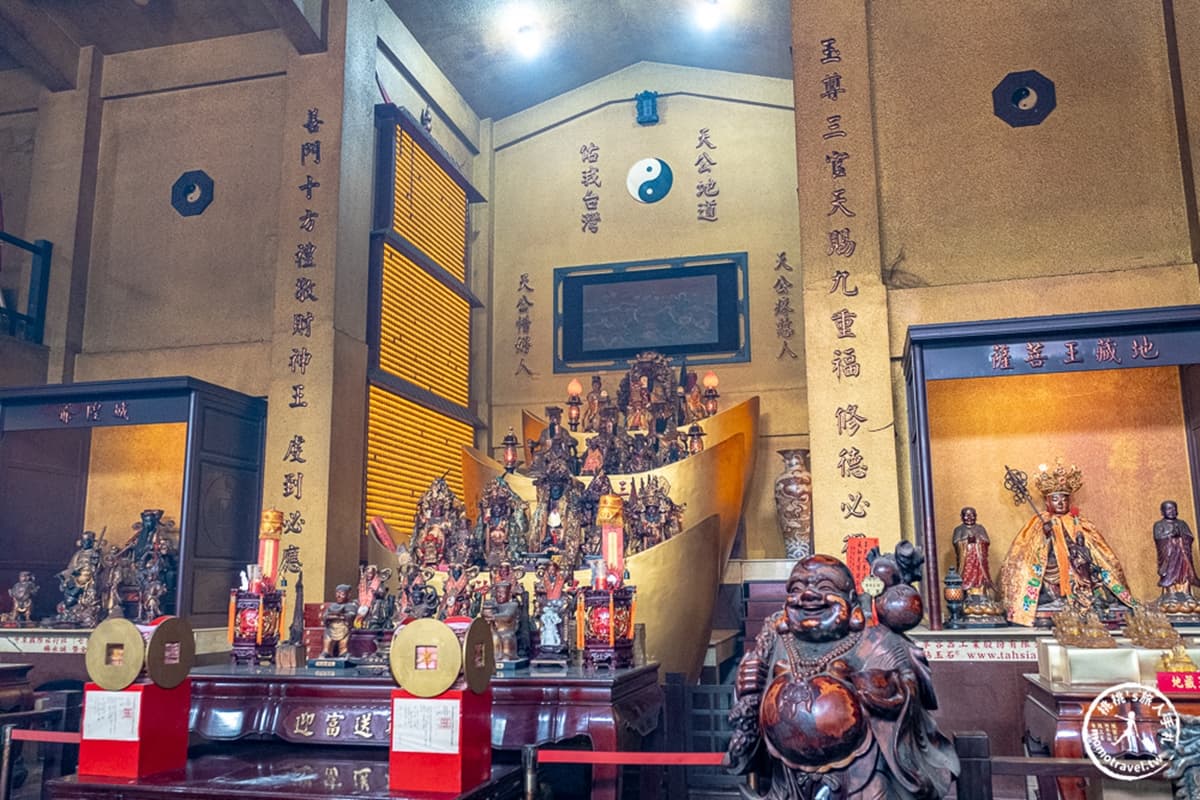 全台唯一「迎富送窮廟」!最靈驗參拜流程:3步驟送走窮氣、必求五路招財錢 全台唯一「迎富送窮廟」!最靈驗參拜流程:3步驟送走窮氣、必求五路招財錢