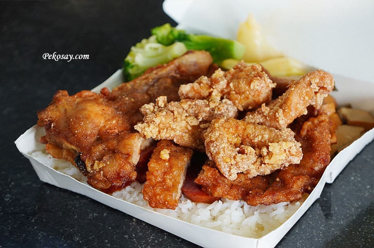 北車周邊「高CP值便當」!排骨+雞塊雙拼堆滿滿,4樣菜附免費熱湯吃到撐 北車周邊「高CP值便當」!排骨+雞塊雙拼堆滿滿,4樣菜附免費熱湯吃到撐
