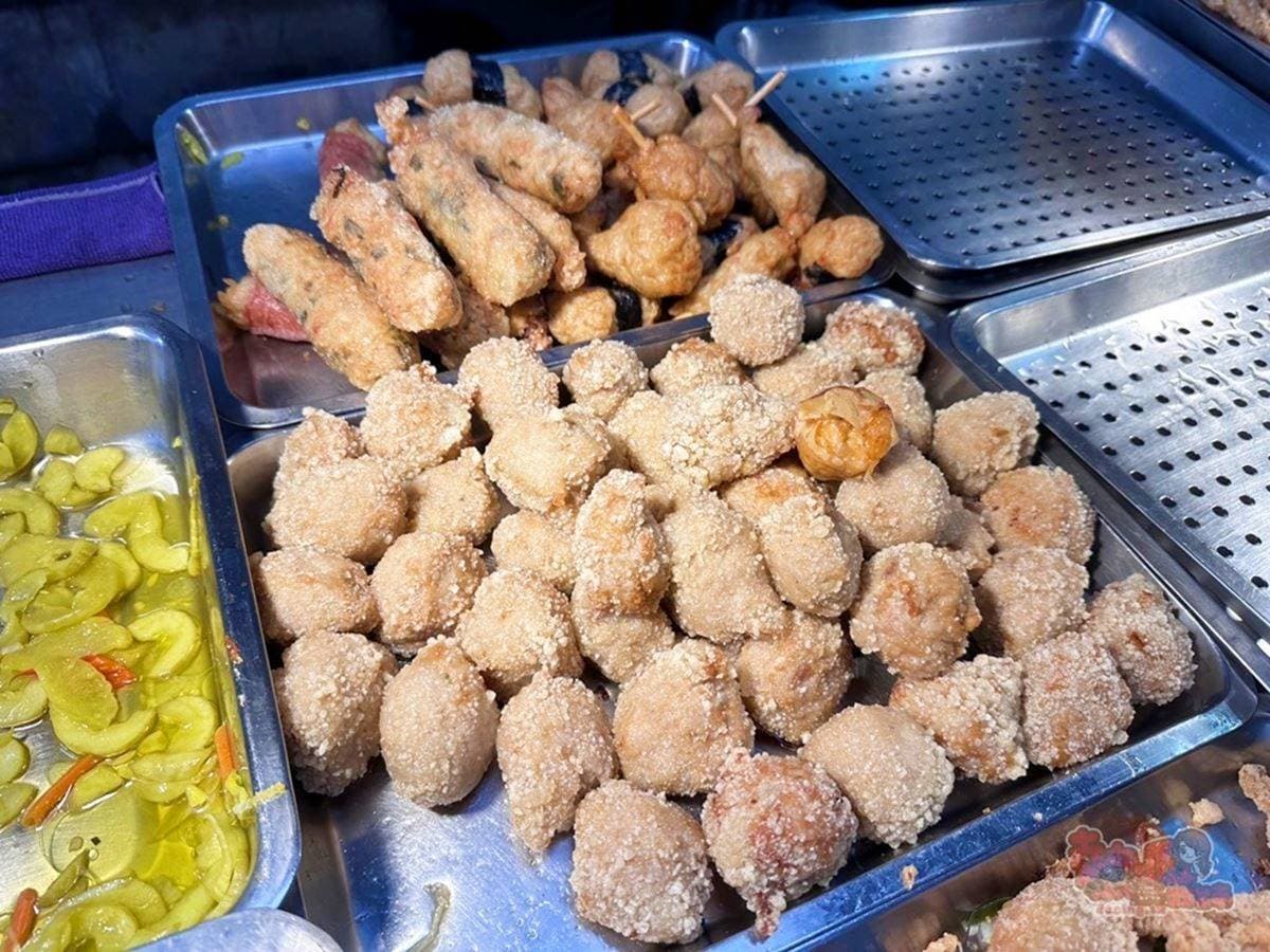 爆夾百元有找!在地才知「佛系自助餐」地點曝,3盒青菜90元、婆媽加菜超愛 爆夾百元有找!在地才知「佛系自助餐」地點曝,3盒青菜90元、婆媽加菜超愛