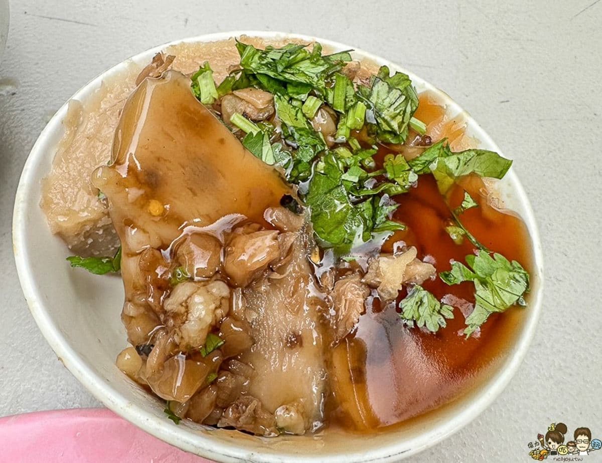 超俗銅板價吃飽飽!市場70年「台式早午餐」在地最愛,大鍋雜菜湯滿滿都是料 超俗銅板價吃飽飽!市場70年「台式早午餐」在地最愛,大鍋雜菜湯滿滿都是料