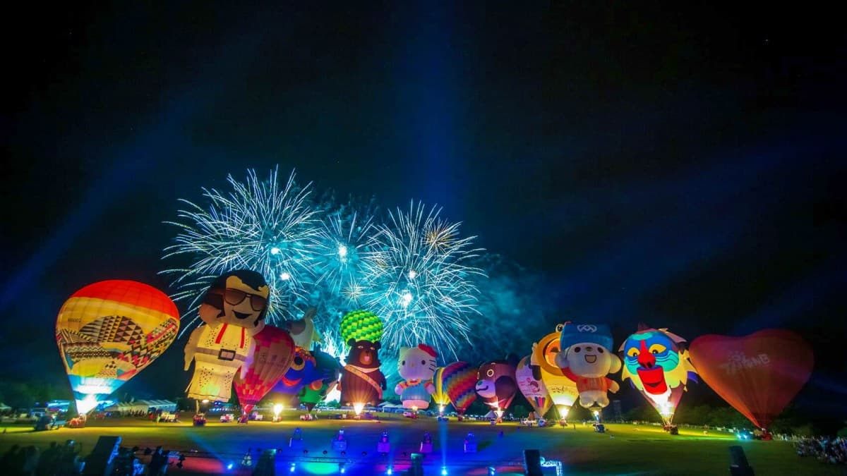Hello Kitty、美樂蒂無人機升空!2024台東熱氣球X三麗鷗,12場光雕歷年最多 Hello Kitty、美樂蒂無人機升空!2024台東熱氣球X三麗鷗,12場光雕歷年最多