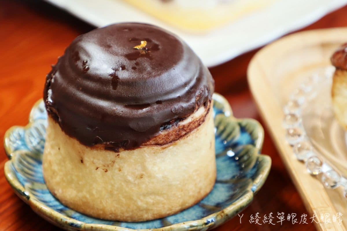 日賣700個「神級肉桂捲」!隱身漁港每週只開3天,黏踢踢黑糖、香檸激推必點 日賣700個「神級肉桂捲」!隱身漁港每週只開3天,黏踢踢黑糖、香檸激推必點