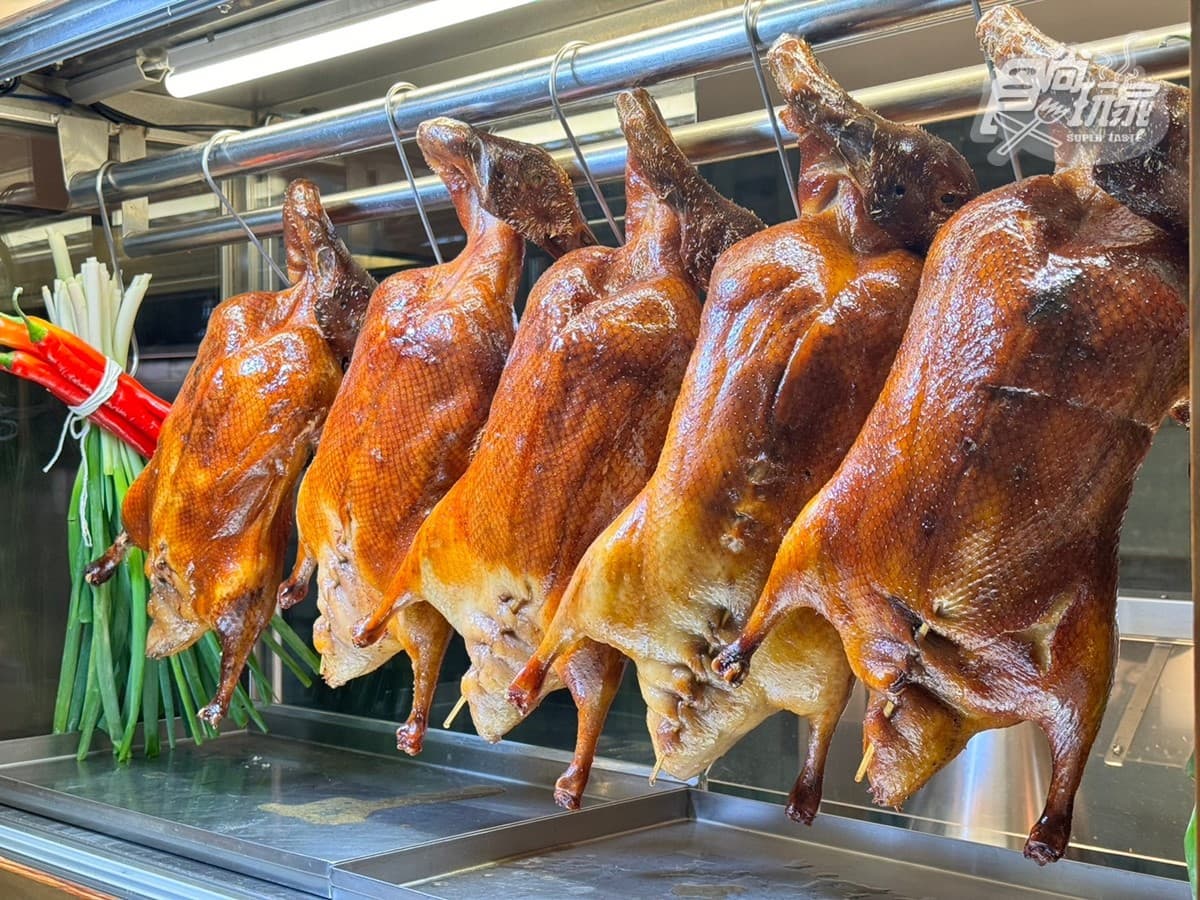 烤鴨、生魚片千元吃到飽!台北隱藏版星級飯店Buffet,壽星揪團1人免費吃 烤鴨、生魚片千元吃到飽!台北隱藏版星級飯店Buffet,壽星揪團1人免費吃