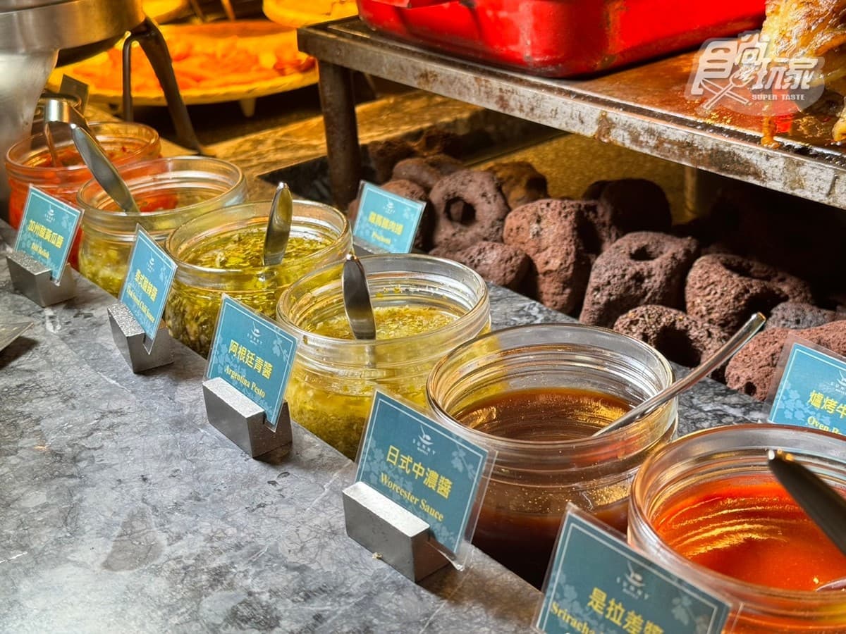 烤鴨、生魚片千元吃到飽!台北隱藏版星級飯店Buffet,壽星揪團1人免費吃 烤鴨、生魚片千元吃到飽!台北隱藏版星級飯店Buffet,壽星揪團1人免費吃