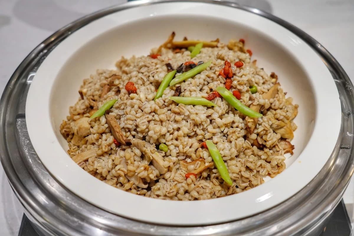 3小時任你吃到飽!台南最佛飯店早午餐7亮點,爽嗑牛肉湯、虱目魚肉燥飯 3小時任你吃到飽!台南最佛飯店早午餐7亮點,爽嗑牛肉湯、虱目魚肉燥飯