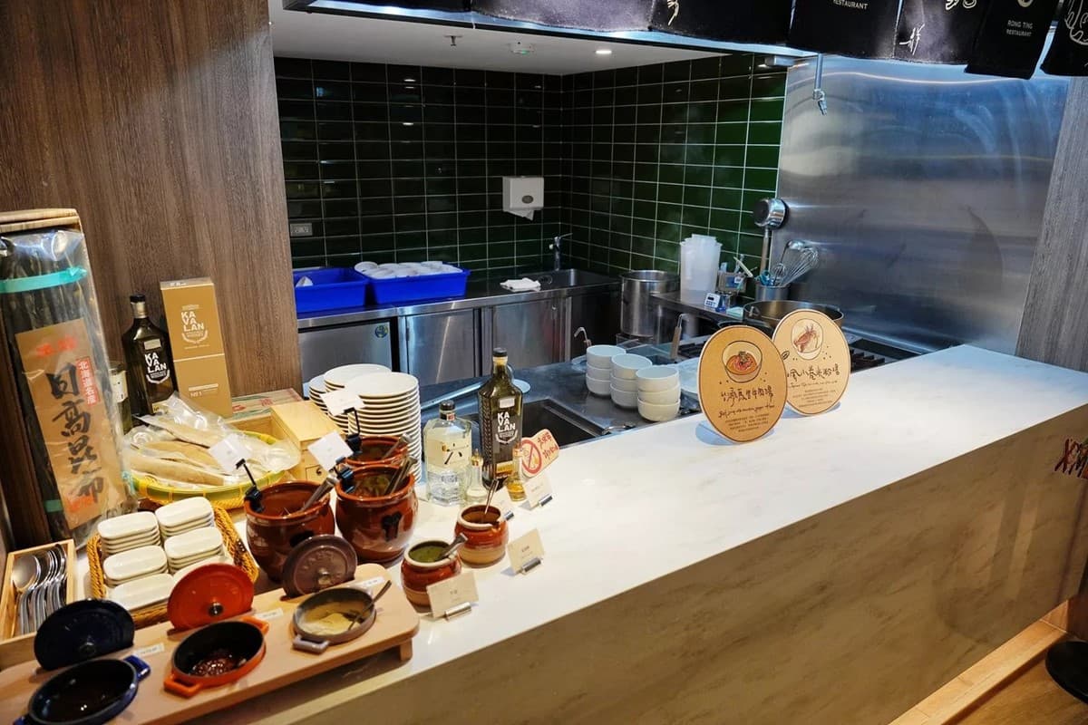 3小時任你吃到飽!台南最佛飯店早午餐7亮點,爽嗑牛肉湯、虱目魚肉燥飯 3小時任你吃到飽!台南最佛飯店早午餐7亮點,爽嗑牛肉湯、虱目魚肉燥飯