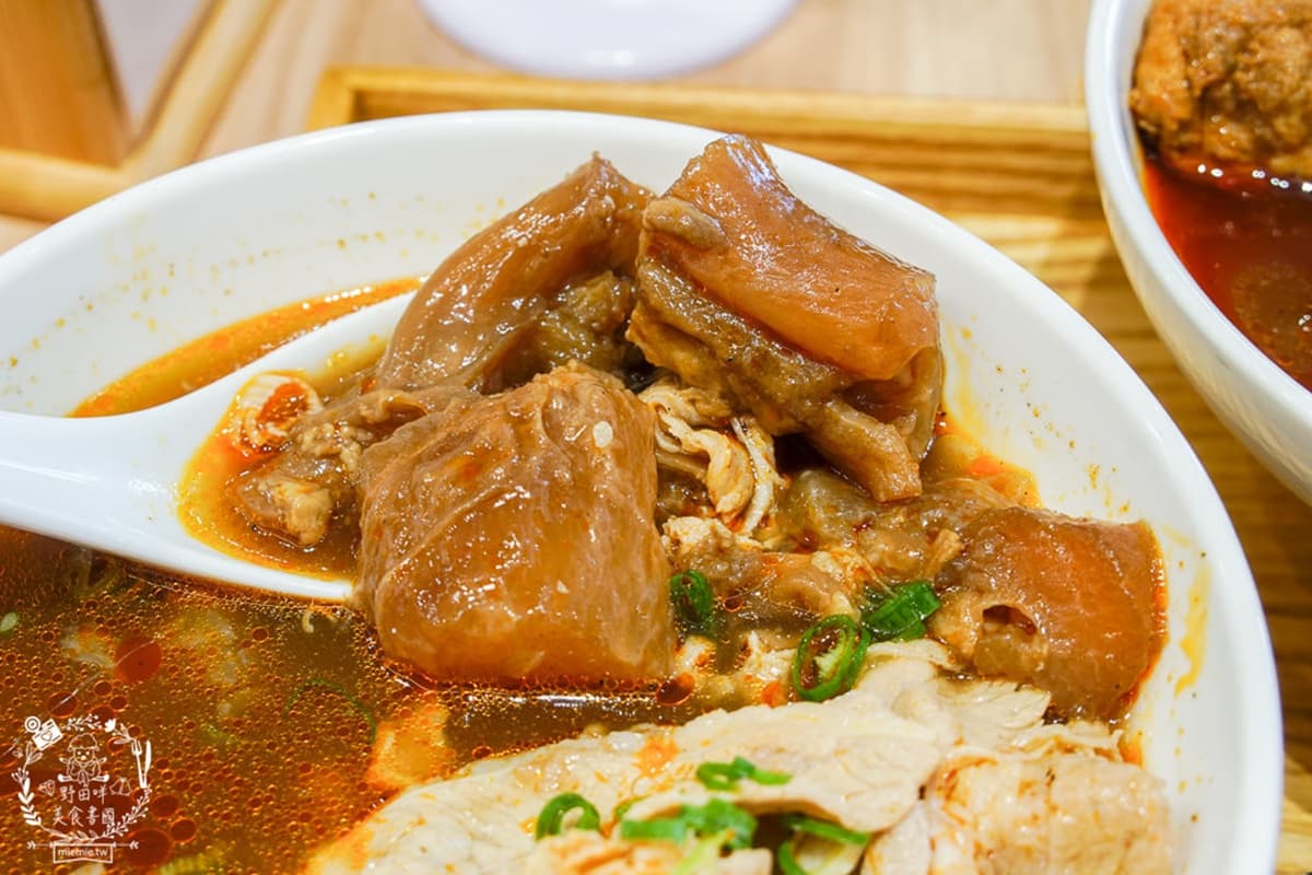 無限加麵吃到飽!排隊名店「牛肉拌麵」280元起開吃,加碼免費送霜淇淋 無限加麵吃到飽!排隊名店「牛肉拌麵」280元起開吃,加碼免費送霜淇淋
