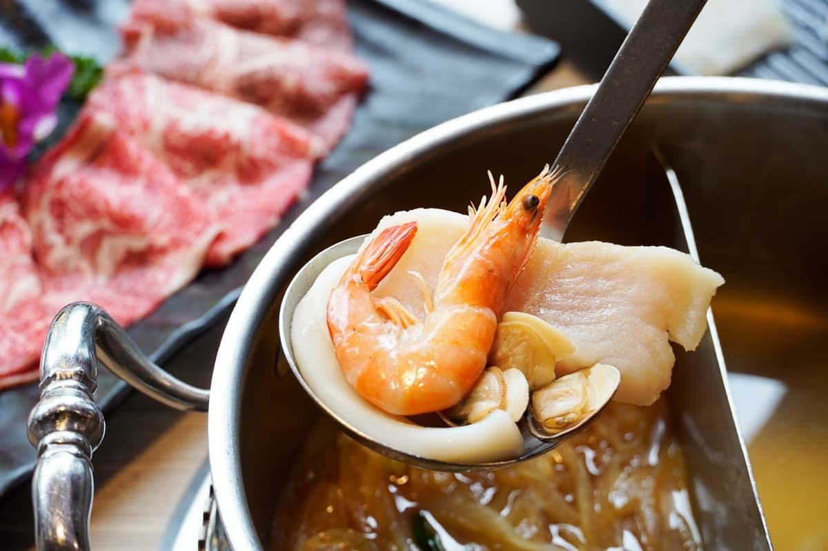 身分證「1、4、5」任2碼!炙燒鮭魚無限吃到飽,爽嗑和牛只要449元起 身分證「1、4、5」任2碼!炙燒鮭魚無限吃到飽,爽嗑和牛只要449元起