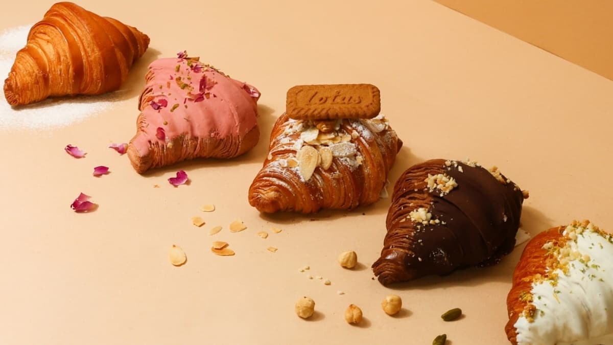 【新開店】信義區最美「精品級可頌」!12層可頌夾餡太銷魂,價格、地點筆記 【新開店】信義區最美「精品級可頌」!12層可頌夾餡太銷魂,價格、地點筆記