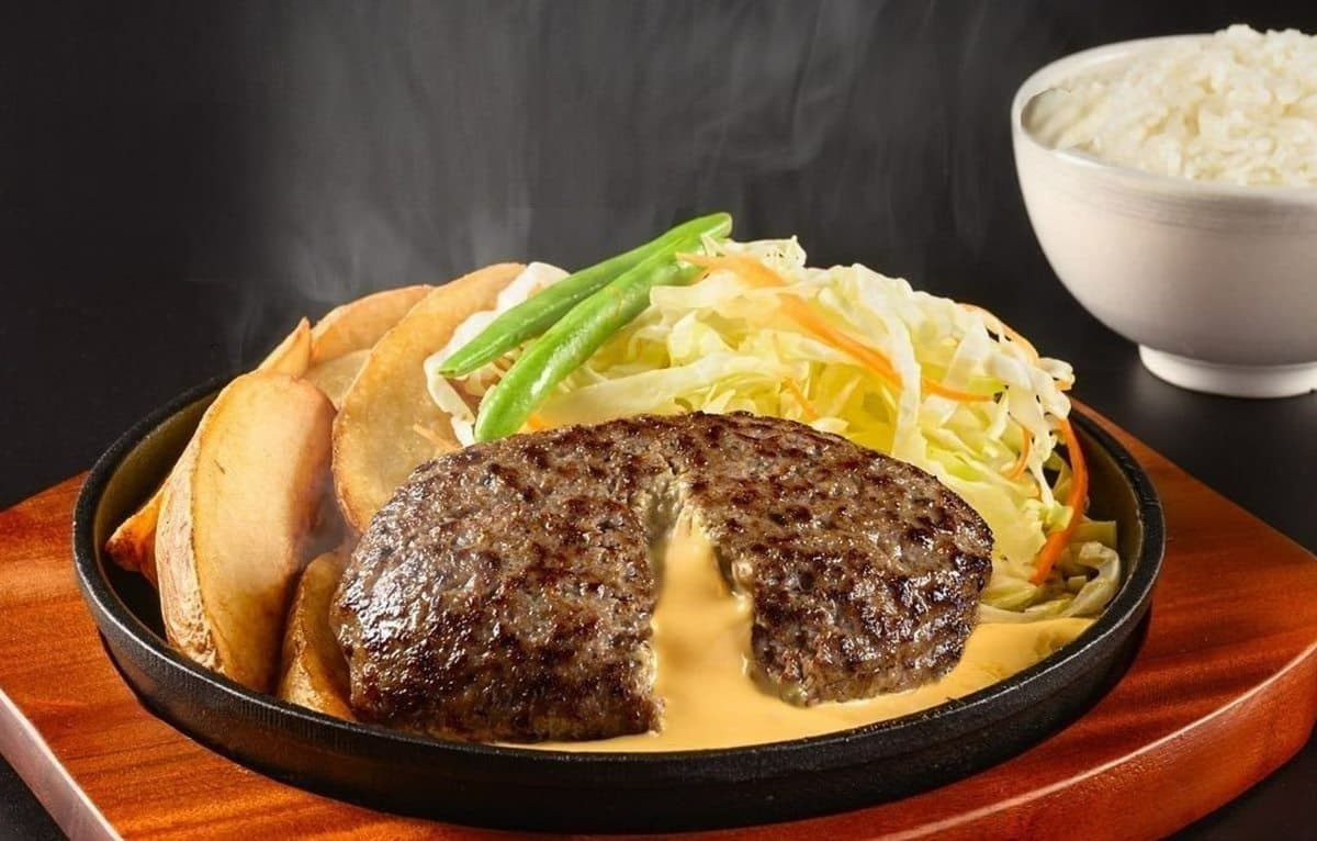 日本漢堡排「肉的長谷川」插旗東區!開幕時間、價位曝,必點流心漢堡 日本漢堡排「肉的長谷川」插旗東區!開幕時間、價位曝,必點流心漢堡