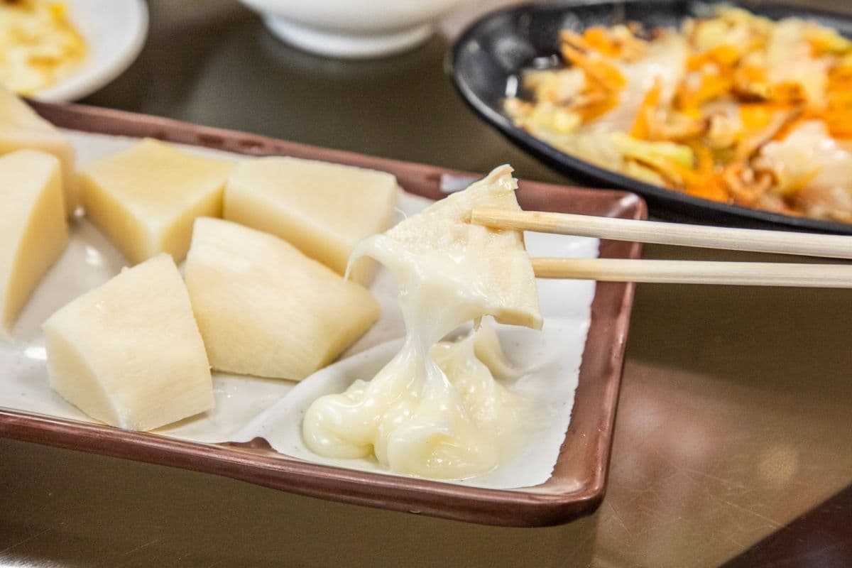 超狂人潮排到隔壁街!嘉義前3強火雞肉飯在這,半熟蛋液+雞油精華邪惡噴香 超狂人潮排到隔壁街!嘉義前3強火雞肉飯在這,半熟蛋液+雞油精華邪惡噴香