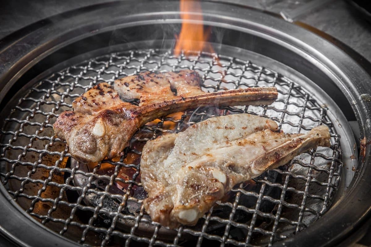 手搖飲搬進燒肉店!34款飲品喝到飽,燒肉、海鮮、日本冰棒799元無限吃 手搖飲搬進燒肉店!34款飲品喝到飽,燒肉、海鮮、日本冰棒799元無限吃