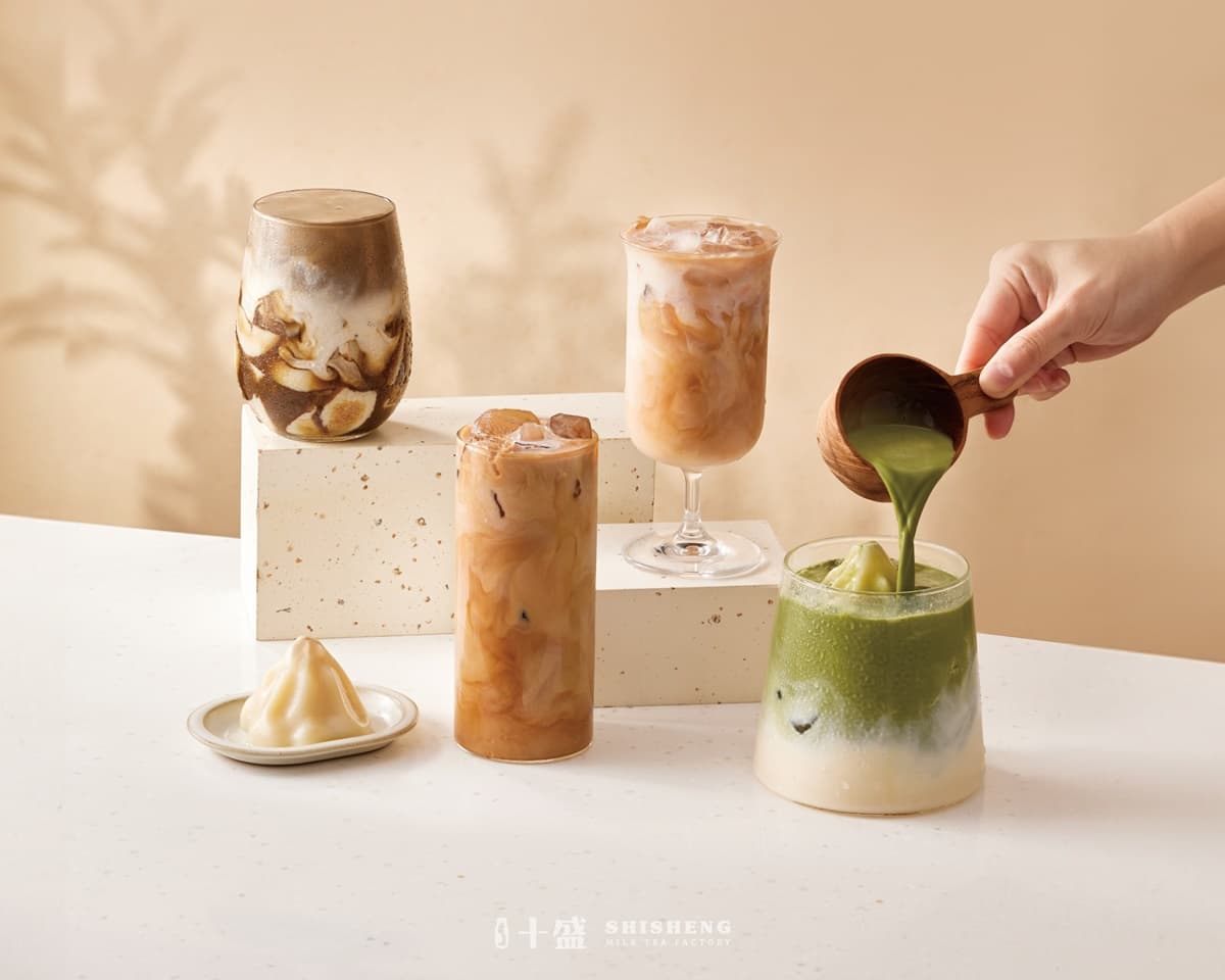 【新開店】奶茶控暴動!「熟成奶茶專賣店」21款喝到翻,抽免費飲料、新分店曝 【新開店】奶茶控暴動!「熟成奶茶專賣店」21款喝到翻,抽免費飲料、新分店曝