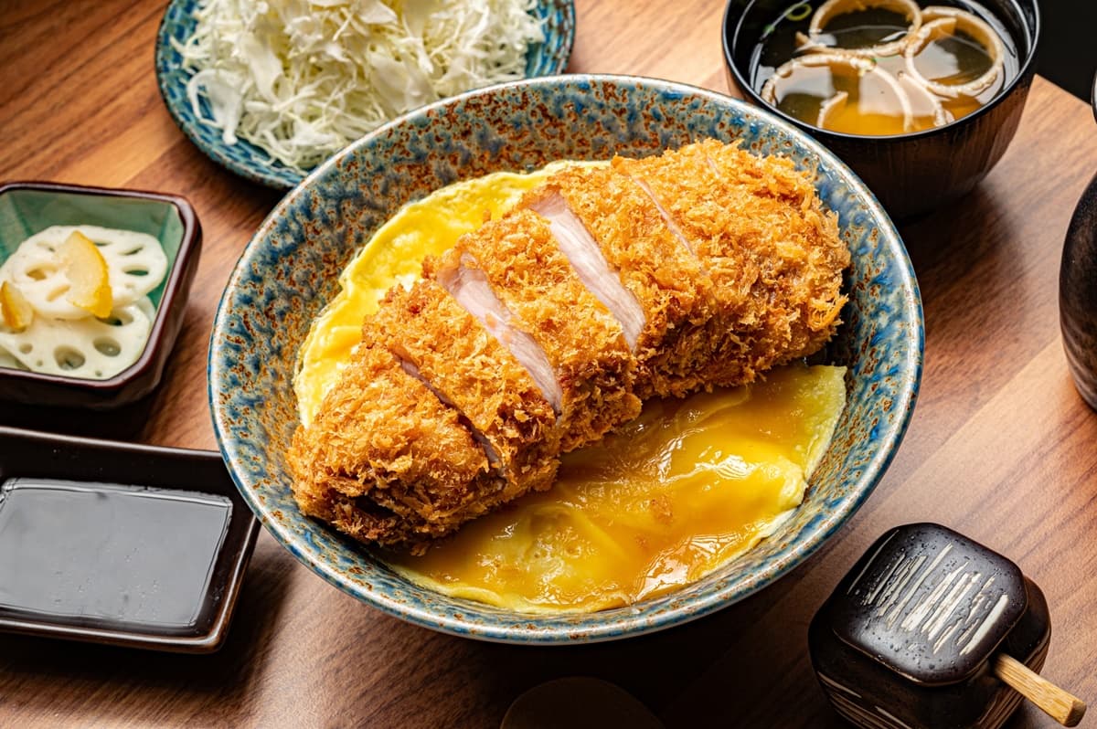 【新開店】快閃1天半價!「挑戰最厚豬排店」插旗信義,免費續味噌湯、青菜 【新開店】快閃1天半價!「挑戰最厚豬排店」插旗信義,免費續味噌湯、青菜