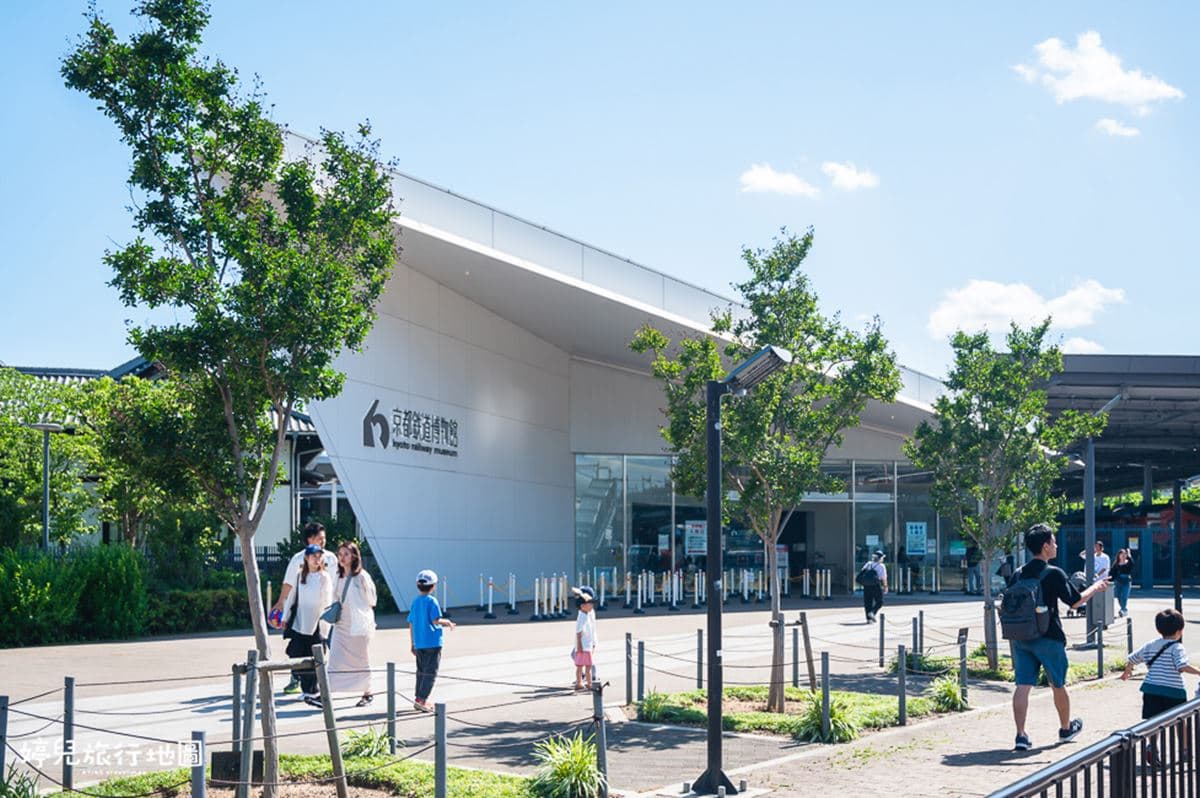 玩整天50元有找!爸媽必收最大「鐵道博物館」,玩爆放電遊戲區、體驗當車掌 玩整天50元有找!爸媽必收最大「鐵道博物館」,玩爆放電遊戲區、體驗當車掌