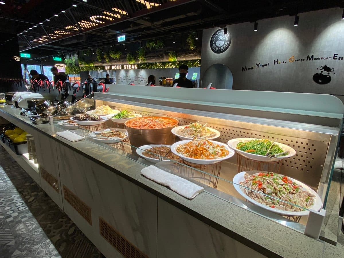 桃園最強牛排吃到飽!360元熱炒、港點百種食材無限吃,七千則好評搬家新開幕 桃園最強牛排吃到飽!360元熱炒、港點百種食材無限吃,七千則好評搬家新開幕