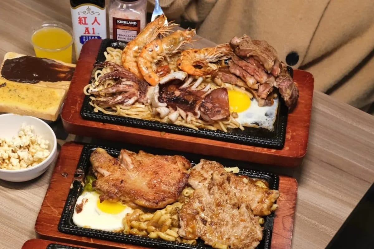 120元爽嗑自助吧!台中「高CP值牛排」麵無限續,冰淇淋、厚片、濃湯無限吃 120元爽嗑自助吧!台中「高CP值牛排」麵無限續,冰淇淋、厚片、濃湯無限吃