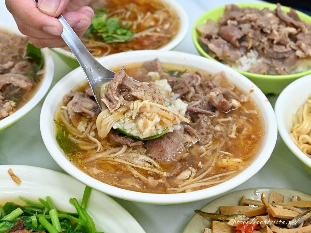 整碗滿滿都是料!飄香50年「爆炒羊肉羹」台中人激推,70元內吃飽CP值超高 整碗滿滿都是料!飄香50年「爆炒羊肉羹」台中人激推,70元內吃飽CP值超高