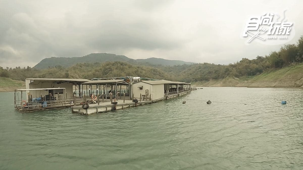 曾文水庫釣魚平台