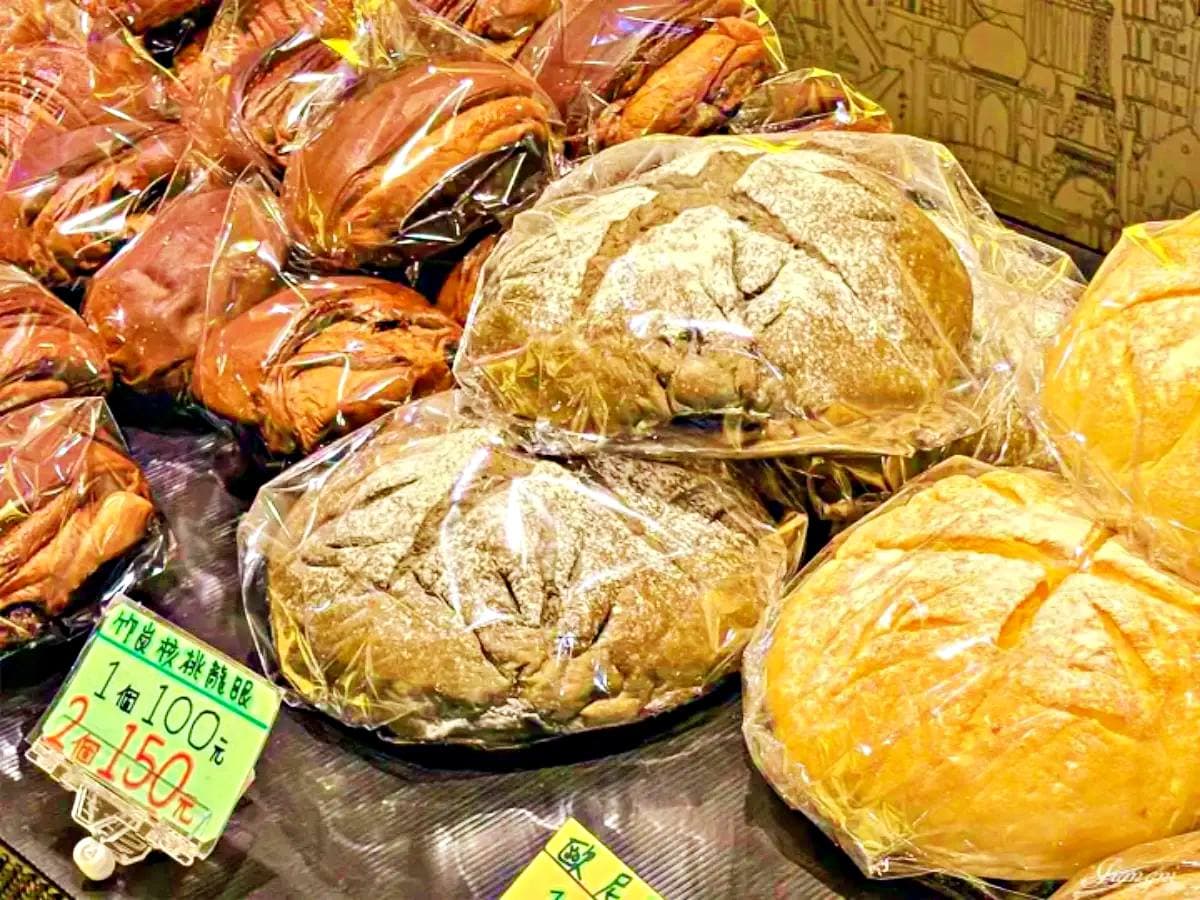 中壢「10元麵包店」地點曝!任選10個100元優惠只到「這時」,暴紅前快來買 中壢「10元麵包店」地點曝!任選10個100元優惠只到「這時」,暴紅前快來買