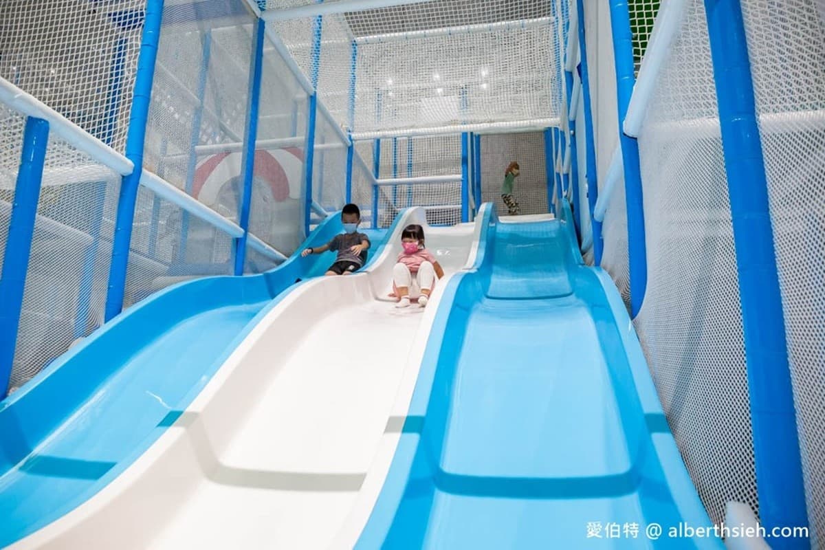 200元免設備玩滑雪!南部首座「隱藏版雪樂園」地點曝光,門票省錢撇步公開 200元免設備玩滑雪!南部首座「隱藏版雪樂園」地點曝光,門票省錢撇步公開