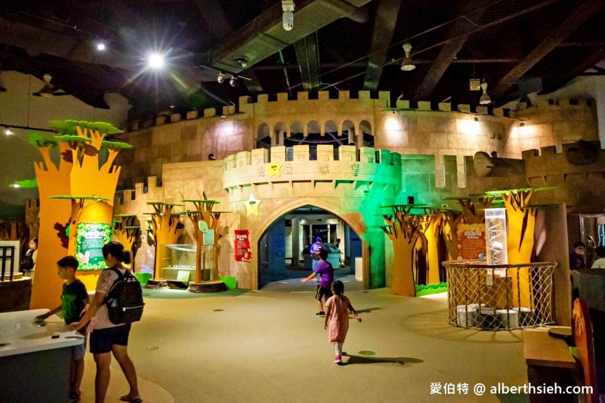 100元玩整天!破萬坪「科學博物館」必玩5亮點:隱藏版雪樂園、小小駕訓班 100元玩整天!破萬坪「科學博物館」必玩5亮點:隱藏版雪樂園、小小駕訓班