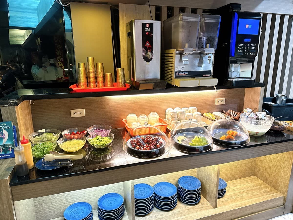 網推台北最強「泰式料理吃到飽」!超過40道料理無限點,回本攻略一次看 網推台北最強「泰式料理吃到飽」!超過40道料理無限點,回本攻略一次看