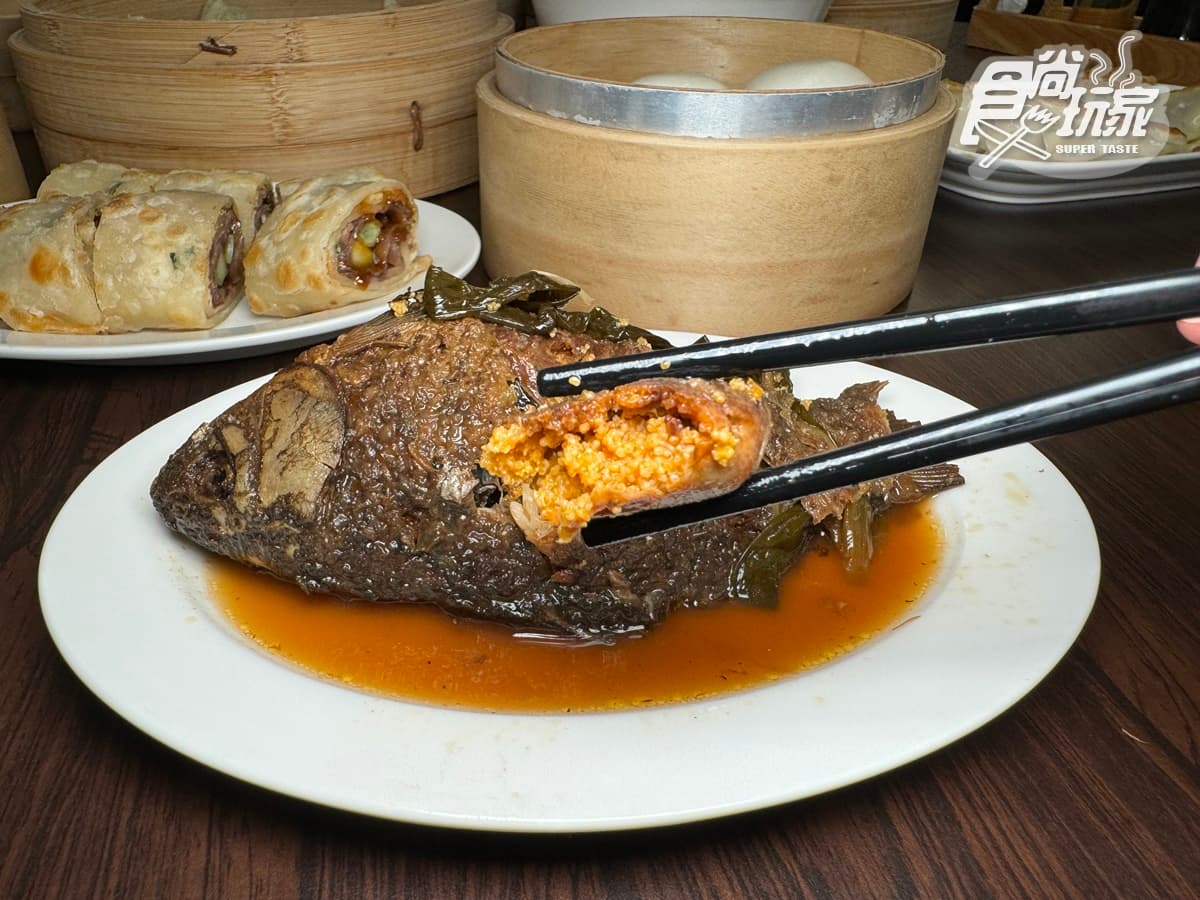 平價版鼎泰豐!巨無霸「小籠湯包」皮薄秒爆汁,10大必點、隱藏吃法一次看 平價版鼎泰豐!巨無霸「小籠湯包」皮薄秒爆汁,10大必點、隱藏吃法一次看