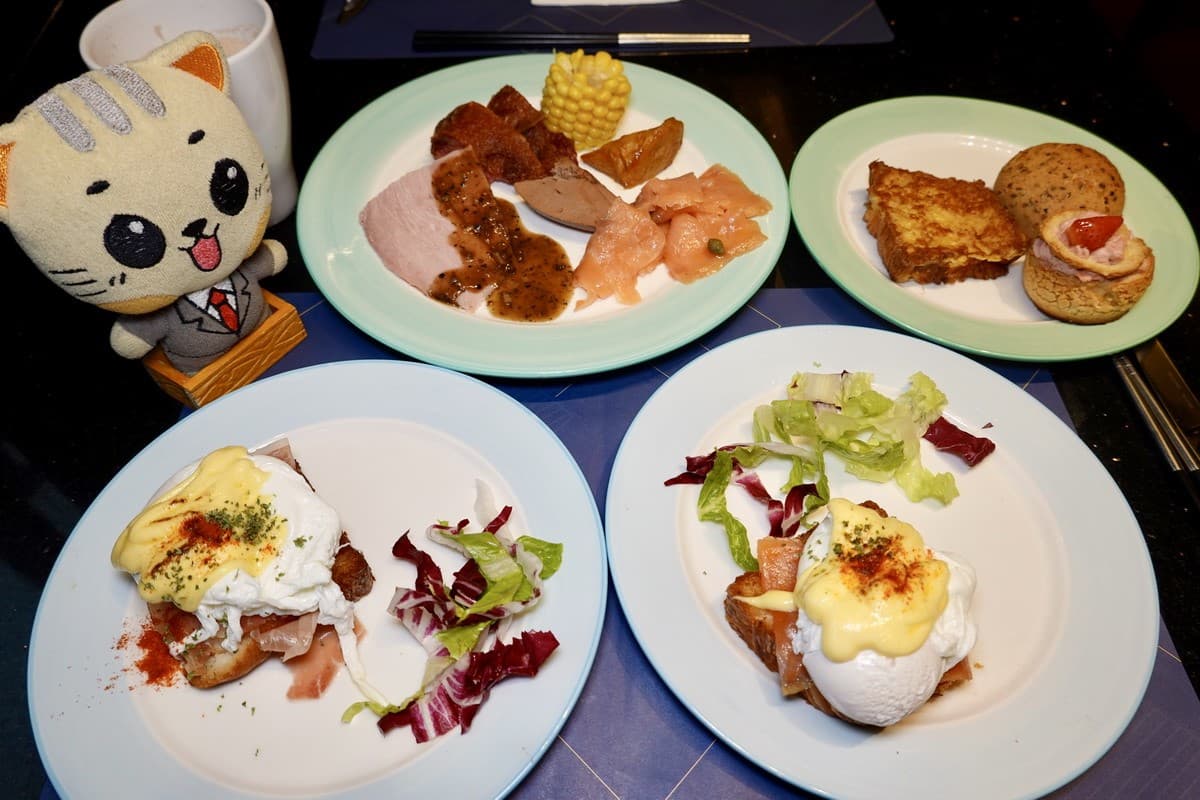 宜蘭最狂早午餐吃到飽!牛肉湯、班尼迪克蛋無限供應,還能外帶星巴克咖啡 宜蘭最狂早午餐吃到飽!牛肉湯、班尼迪克蛋無限供應,還能外帶星巴克咖啡