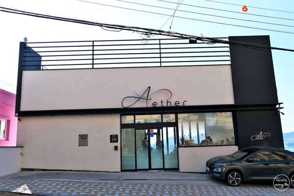 360度無死角海景!面海第一排「玻璃屋咖啡廳」,絕美露臺將南港大橋收眼底 360度無死角海景!面海第一排「玻璃屋咖啡廳」,絕美露臺將南港大橋收眼底