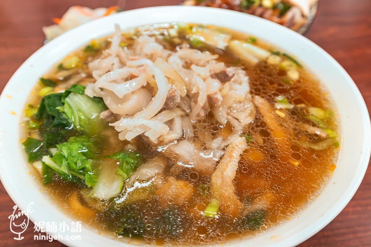 台北人激推「聚寶盆牛肉麵」!滿滿配料撈不完,超大碗公直逼小火鍋等級 台北人激推「聚寶盆牛肉麵」!滿滿配料撈不完,超大碗公直逼小火鍋等級