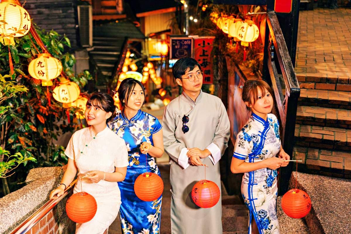 九份紅燈籠祭「這天」限時開跑!免費領限量小提燈玩夜遊,加碼老街必吃美食 九份紅燈籠祭「這天」限時開跑!免費領限量小提燈玩夜遊,加碼老街必吃美食