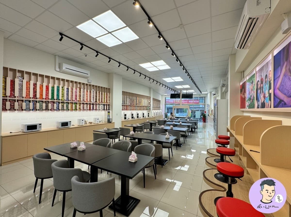 全台最大「24H自助拉麵店」在這!170種各國泡麵任選,免費加自助吧10種料 全台最大「24H自助拉麵店」在這!170種各國泡麵任選,免費加自助吧10種料