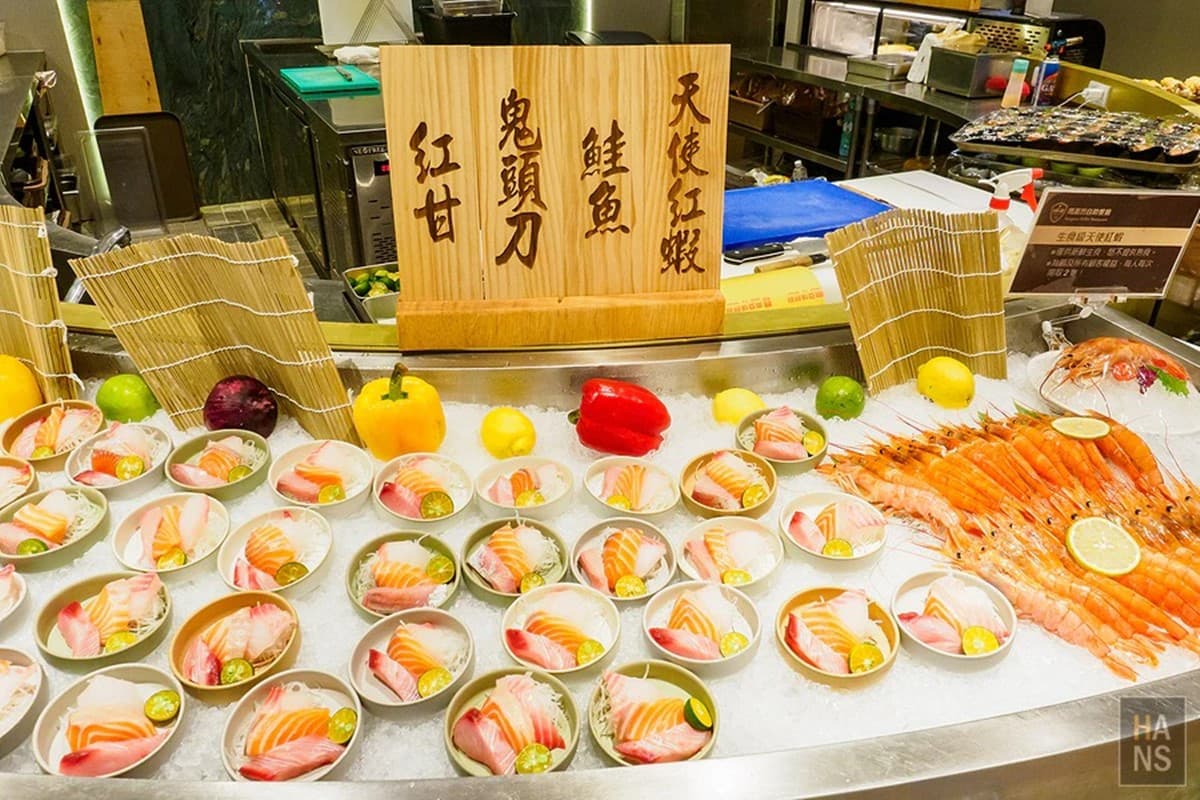 林口最豪華吃到飽!鮑魚、生蠔、牛排高檔食材任你吃,還有生啤酒無限暢飲 林口最豪華吃到飽!鮑魚、生蠔、牛排高檔食材任你吃,還有生啤酒無限暢飲