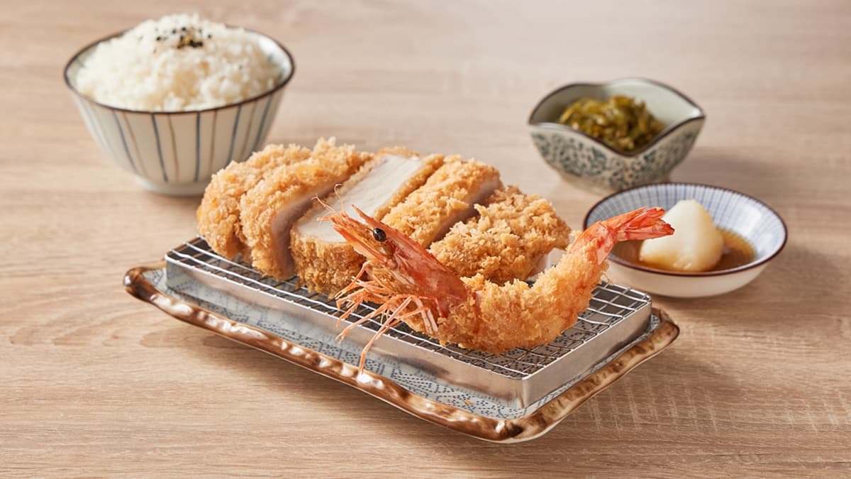 免費續加青菜、味噌湯!超狂「日式豬排」最低180元起,憑學生證現省60元 免費續加青菜、味噌湯!超狂「日式豬排」最低180元起,憑學生證現省60元