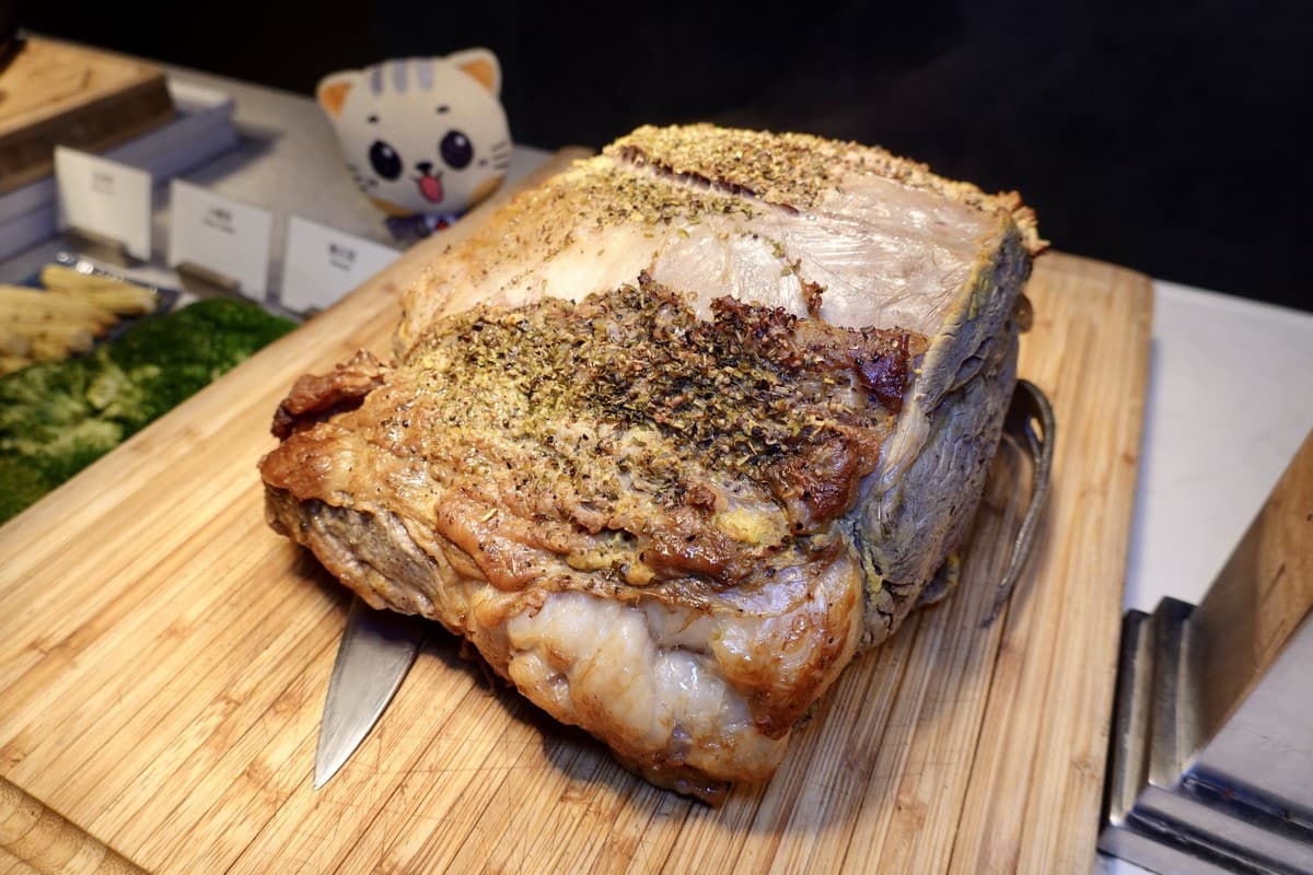 中山站吃到飽回歸!肥美鮭魚、牛排、可麗露無限供應,用祕技吃省910元 中山站吃到飽回歸!肥美鮭魚、牛排、可麗露無限供應,用祕技吃省910元