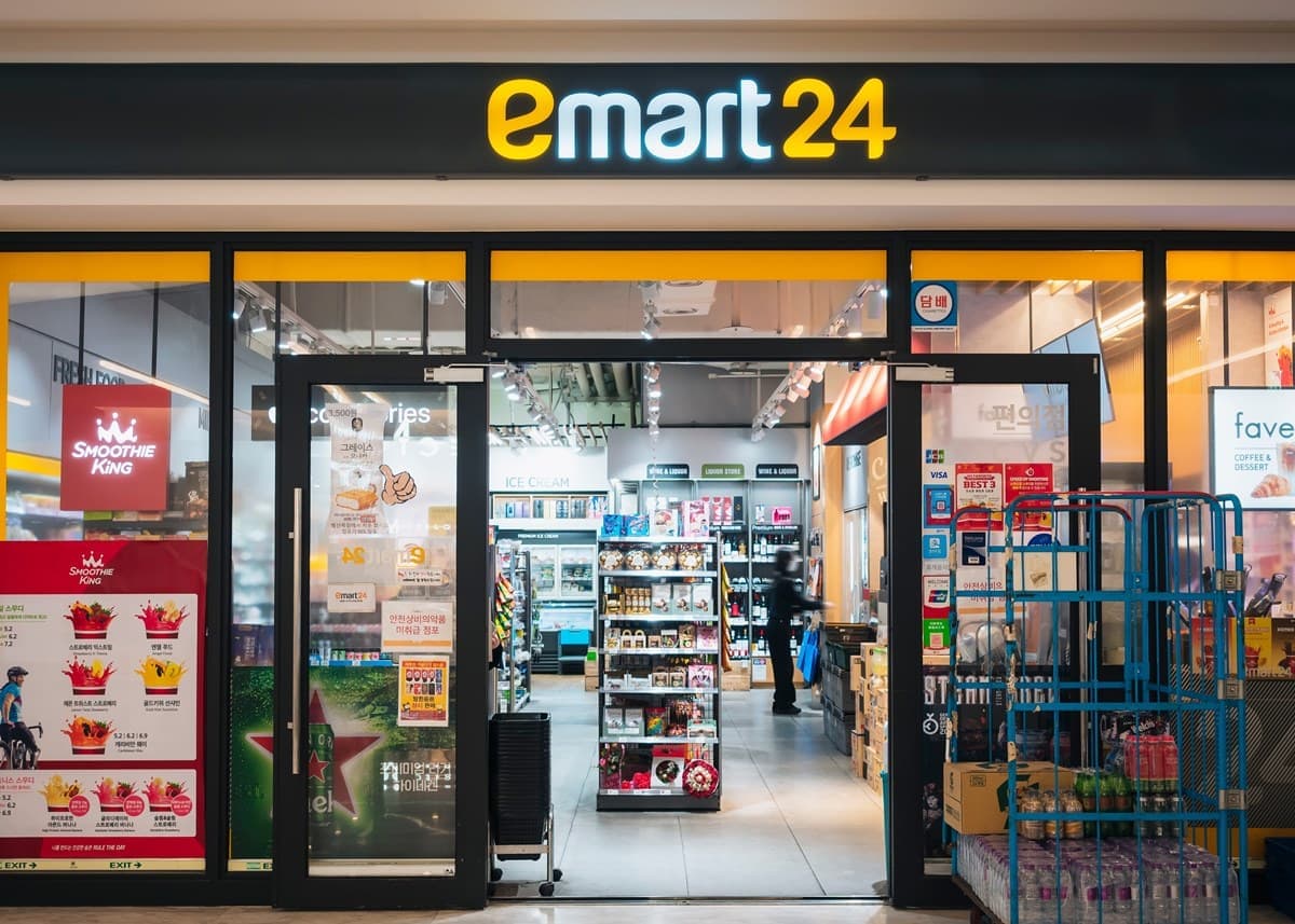 韓國樂天超市、emart筆記必買!8款伴手禮推薦:毛毛蟲軟糖、大包裝奶油餅乾 韓國樂天超市、emart筆記必買!8款伴手禮推薦:毛毛蟲軟糖、大包裝奶油餅乾