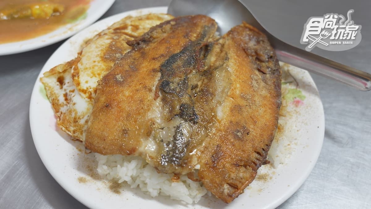 台南新營美食推薦TOP9!15元肉燥飯小吃、爆蛋紅蟳特色美食 台南新營美食推薦TOP9!15元肉燥飯小吃、爆蛋紅蟳特色美食