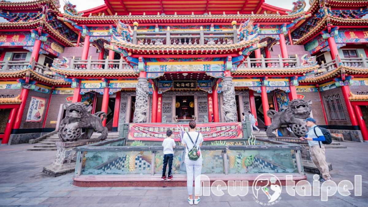 草嶺慶雲宮(大里天公廟)