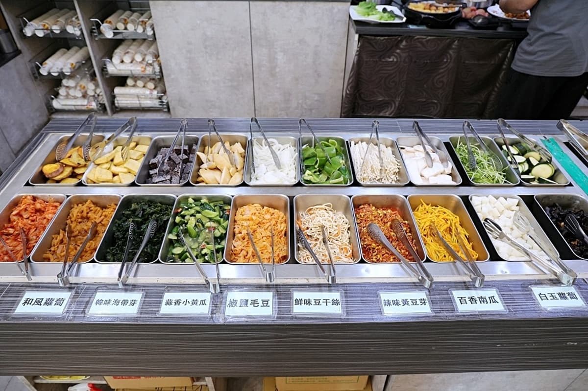 369元韓式烤肉吃到飽!10種肉品、20款小菜無限嗑,還有炸雞+海鮮粥任吃 369元韓式烤肉吃到飽!10種肉品、20款小菜無限嗑,還有炸雞+海鮮粥任吃