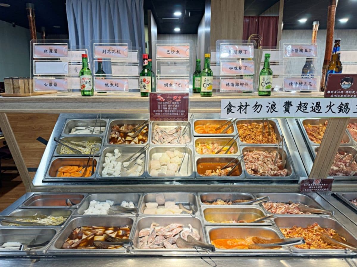 火烤兩吃399元起!台南高CP值「韓式燒肉吃到飽」,近20種肉肉自助吧任夾 火烤兩吃399元起!台南高CP值「韓式燒肉吃到飽」,近20種肉肉自助吧任夾