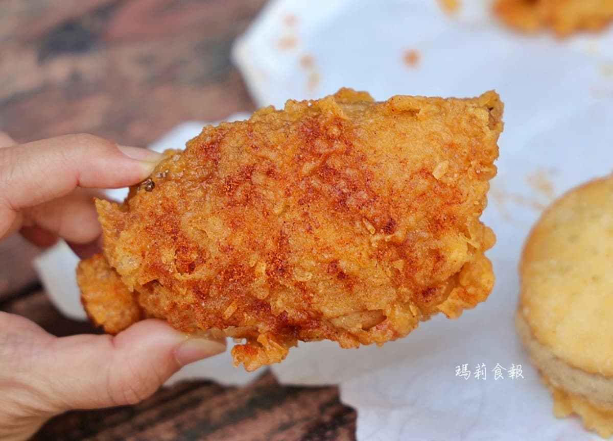 台中沙鹿美食推薦11間!10元銅板價小吃、百年老店肉圓、浮誇鮭魚丼 台中沙鹿美食推薦11間!10元銅板價小吃、百年老店肉圓、浮誇鮭魚丼