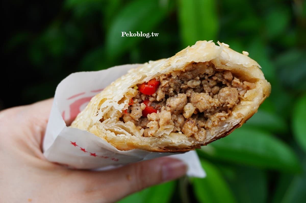 老字號蒙古烤肉「唐宮」還魂!二代燒餅店人氣超夯,香Q黑糖珍珠假日獨賣 老字號蒙古烤肉「唐宮」還魂!二代燒餅店人氣超夯,香Q黑糖珍珠假日獨賣