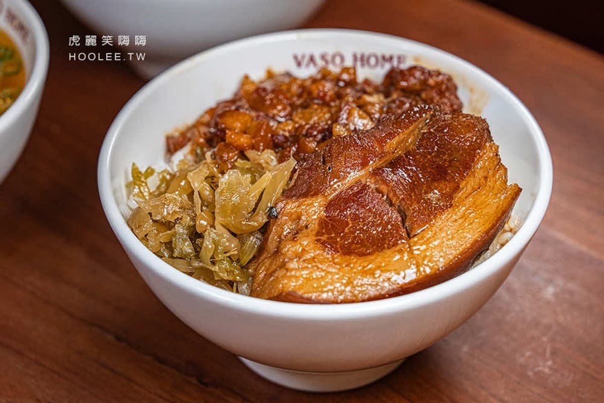 「全台最美肉燥飯」在高雄!麻辣肉燥+半熟蛋太銷魂,滑嫩蒸蛋湯激推必點 「全台最美肉燥飯」在高雄!麻辣肉燥+半熟蛋太銷魂,滑嫩蒸蛋湯激推必點